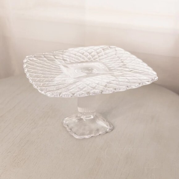 Vintage LE Smith Medium Square Clear Glass Trellis Cake Stand